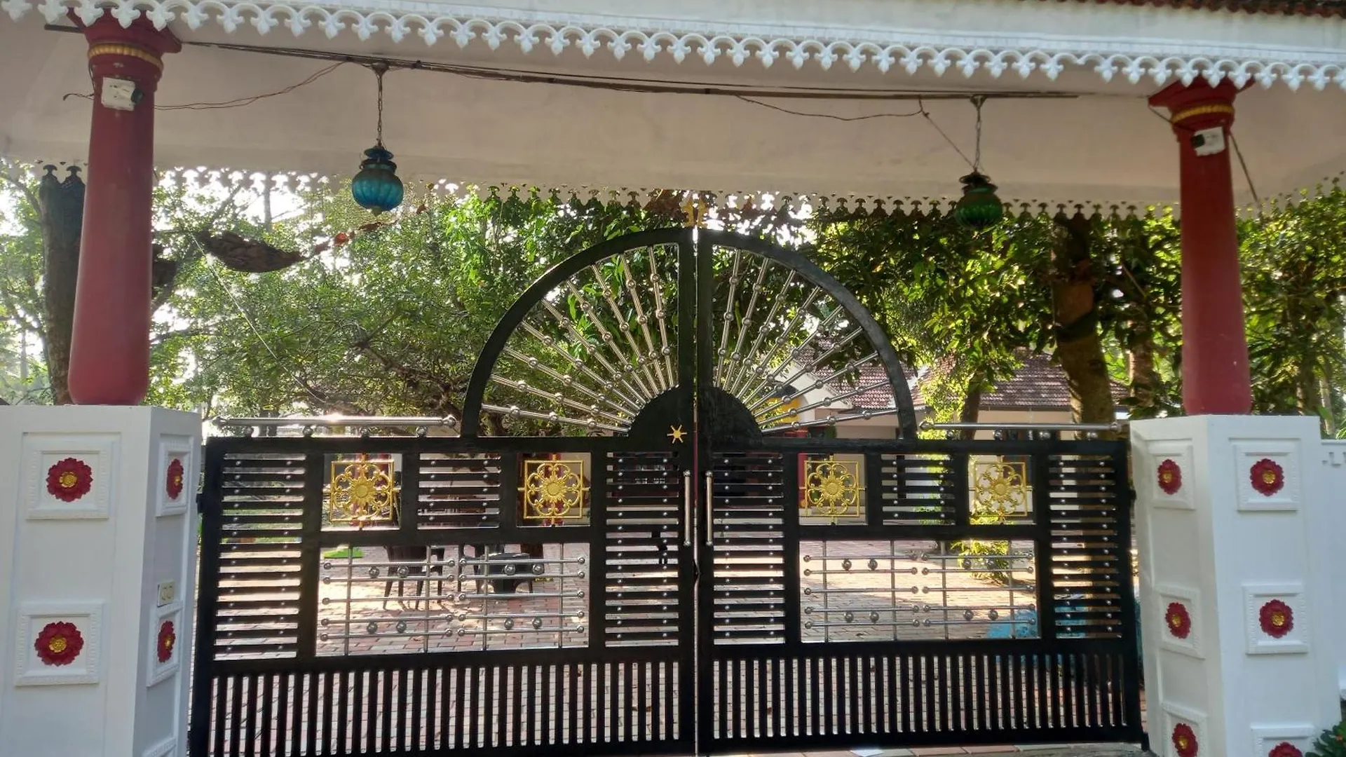 Stains Holidayhome & Party Floor, Cherai Beach Pallipuram 招待所