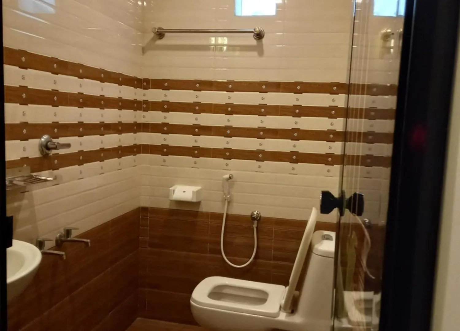 Stains Holidayhome & Party Floor, Cherai Beach Pallipuram