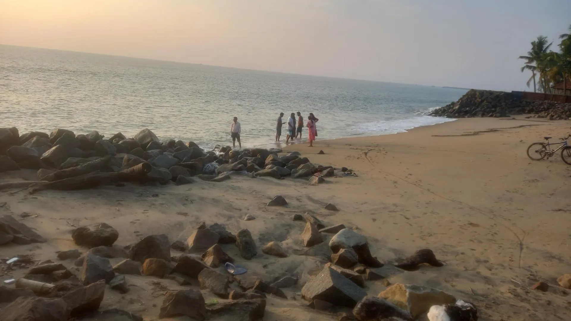 Gasthof Stains Holidayhome & Party Floor, Cherai Beach Pallipuram