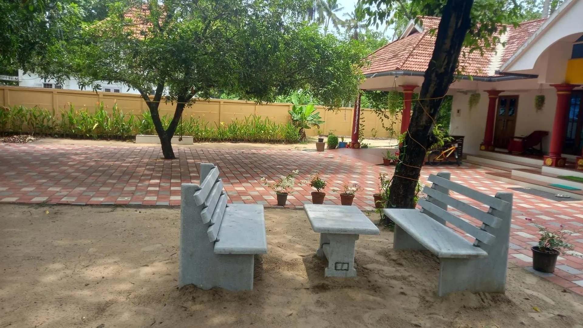 Stains Holidayhome & Party Floor, Cherai Beach Pallipuram
